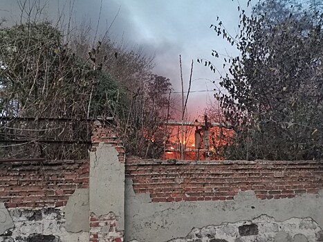 Пожар на заводе "Красный Гидропресс"