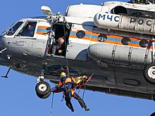 Вертолётный голод: МЧС стало не на чем прилетать на помощь,  а весна и наводнения не за горами