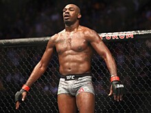 Перемен требует тяжелый вес. Кто может стать временным чемпионом UFC