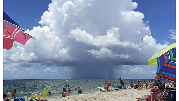 В США сфотографировали  необычное облако