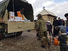 Военнослужащие 201-й российской военной базы отправили продукты для многодетных семей Таджикистана