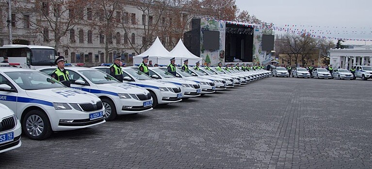 ГИБДД Севастополя получило 27 новых служебных автомобилей