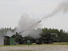 Ростех анонсировал поставку первой колесной самоходной гаубицы "Мальва"