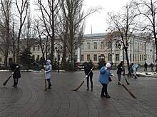В Самаре прошел первый городской субботник