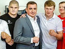 Алексей Дюмин и Александр Поветкин открыли чемпионат ЦФО по боксу