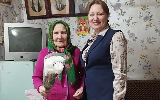 В Ермишинском районе отметили 90-летие местной жительницы
