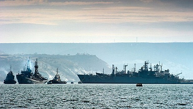 Корабли Черноморского флота вышли в море из-за украинских стрельб