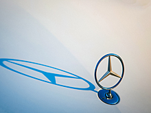Сотрудников Mercedes-Benz подозревают во взятках на миллионы евро