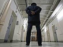 Заключенных кормили птицей подороже