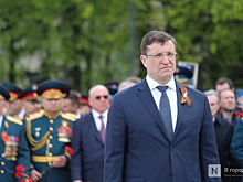 Глеб Никитин возложил цветы к Вечному огню в День Победы