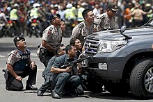 Джакарта пережила вторую ночь массовых беспорядков