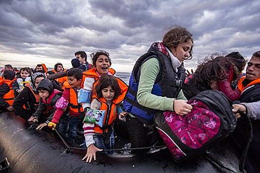 У берегов Сирии затонула лодка со 120 мигрантами