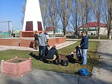 Питерские фермеры чинят в сёлах водопроводы и развлекают детей