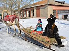 Жители алтайского села сами подготовили и провели Масленицу