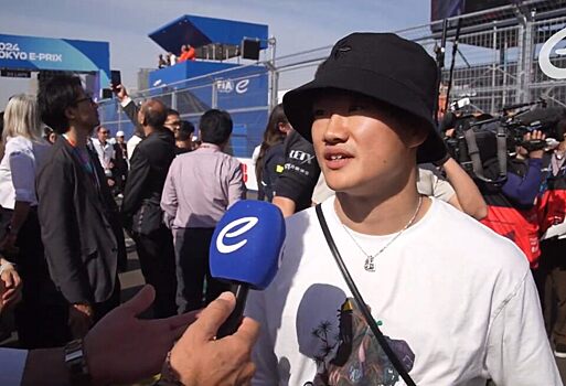 Юки Цунода посетил этап Формулы Е в Токио
