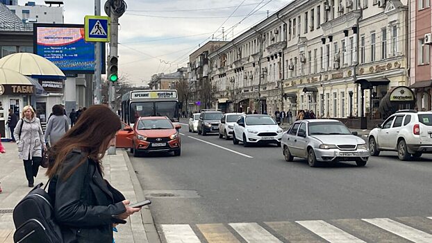 В Саратове на маршрут автобуса №90 вышли 23 автобуса