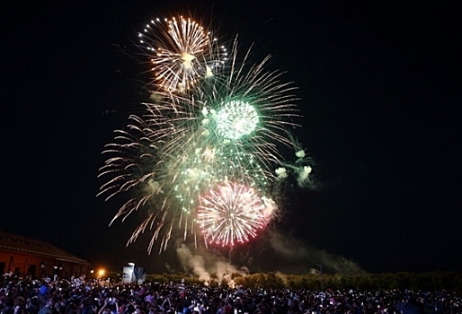 Названа компания, которая за 3 миллиона рублей устроит 9 мая фейерверк в Омске