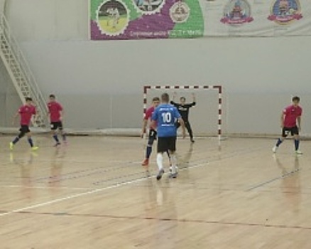 В Уфе проходит чемпионат Башкортостана Высшей лиги по мини-футболу