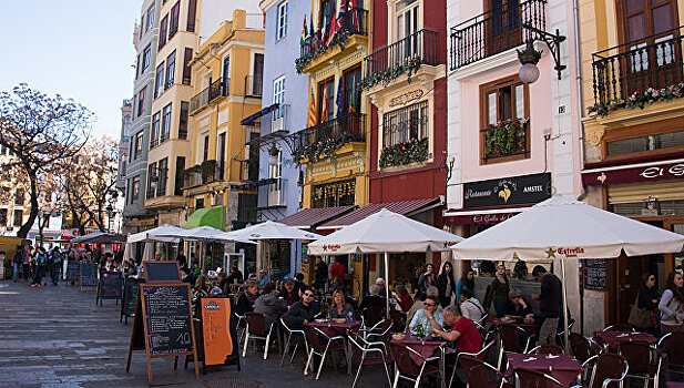 В Испании людям на самокатах могут запретить передвижение по тротуарам