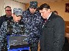 Заместитель директора ФСИН России посетил учреждения УИС Липецкой области, акцентируя внимание на внедрении современных технических средств безопасности