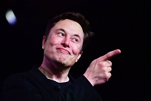 Маск заявил, что жена Цукерберга ездит на автомобиле Tesla, и ему об этом известно