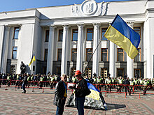 "Порошенко" верхом на казаке появился на вече Саакашвили в Киеве