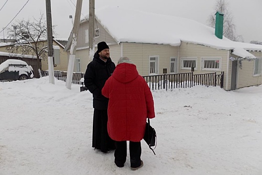 Рождество с Толстыми: Как отмечают праздник в старинном тульском храме
