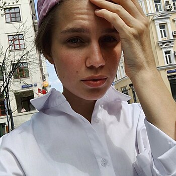 Дарья Мельникова из «Папиных дочек» пожаловалась на нехватку одежды