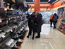 Петербуржцы выбирают между отпуском и покупкой смартфона из-за выросших цен
