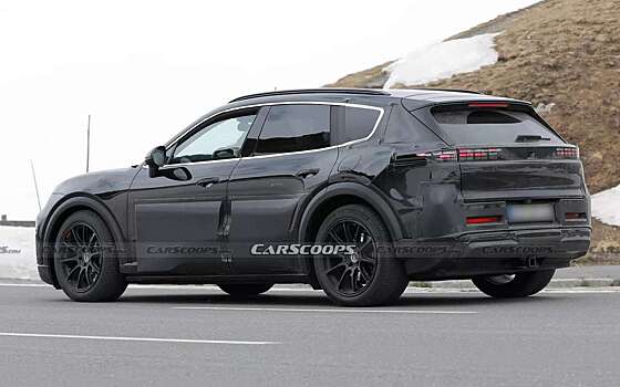 Появились первые фото совершенно нового Porsche Cayenne