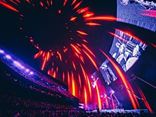 U2 в Лас-Вегасе повеселили публику разговорами о Ф1