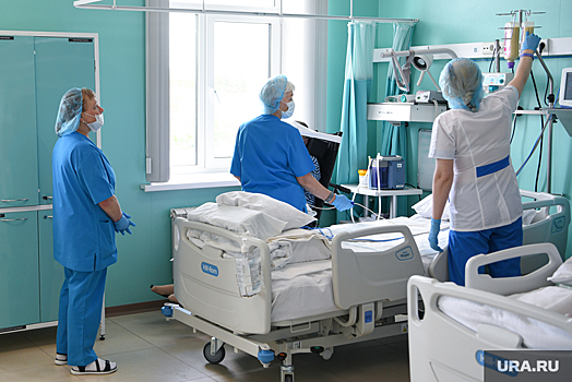 Свердловские больницы получат субсидии на помощь участникам СВО