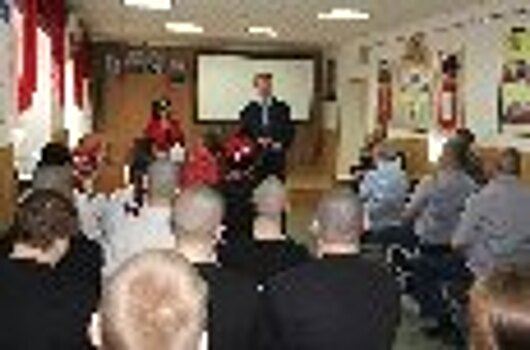 В СИЗО-1 УФСИН России по Тюменской области состоялся парламентский урок для несовершеннолетних с участием основателя движения «Бессмертный полк» Геннадия Иванова