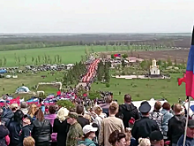 Самую большую в мире георгиевскую ленту удалось развернуть в ЛНР