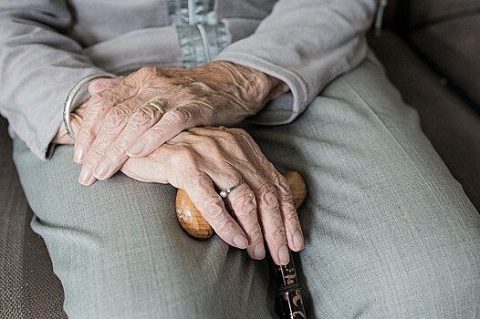 Как распознать ранние признаки деменции