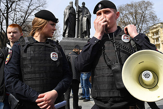 В ОНК прокомментировали вынесение полицией предостережений