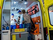 Эксперт поддержал идею приравнять медиков скорой к полицейским для борьбы с нападениями