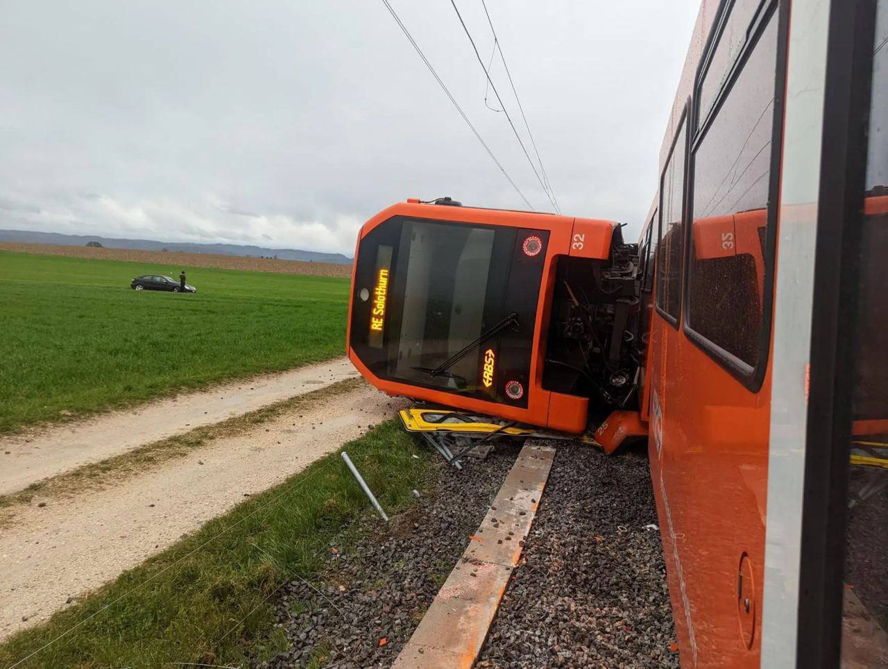 В Швейцарии произошли две железнодорожных катастрофы подряд