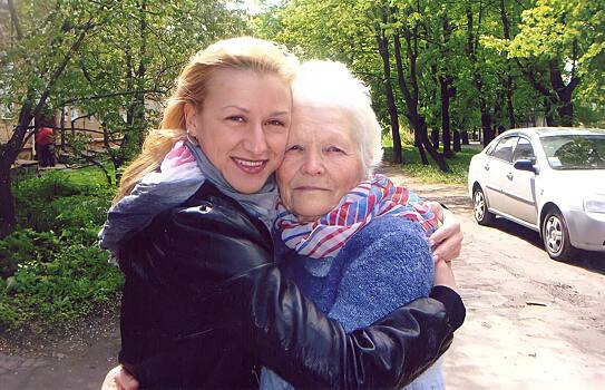 «Жаль, что мы были не рядом»: Татьяна Волосожар потеряла свою бабушку