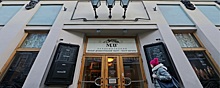 Роспотребнадзор опечатал вход в здание Малого драматического театра в Петербурге