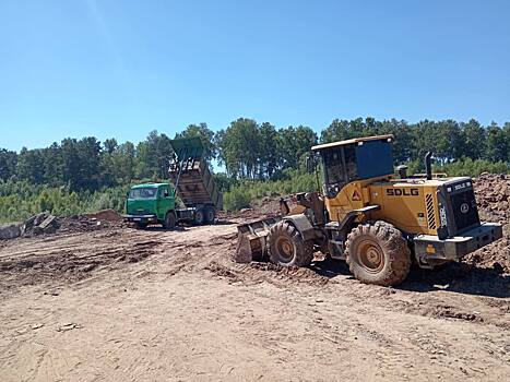 СКР назвал причины гибели мужчины под бульдозером в Калужской области