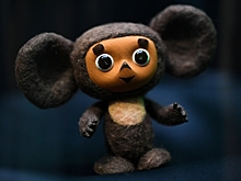 «Раскупили за два дня»: Кинотеатры выпустили мерч к «Чебурашке»