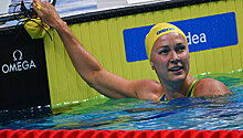 Шестрем с мировым рекордом выиграла этап Кубка мира по плаванию