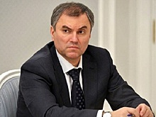 «О стране думай - за зарплату!»