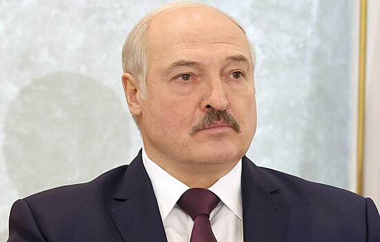 Лукашенко захотел пересадить белорусов на электромобили