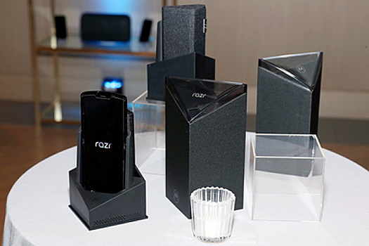 Motorola выпустит новую раскладушку Razr