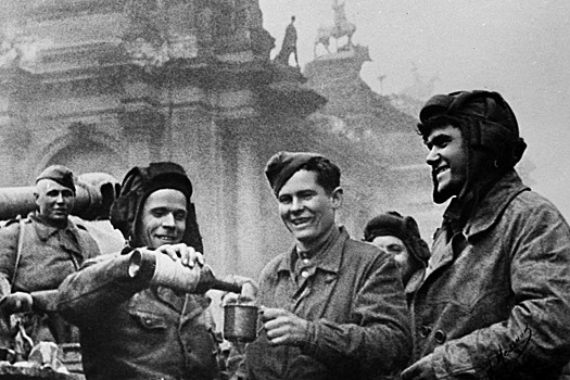 Как в советской армии боролись с алкоголиками