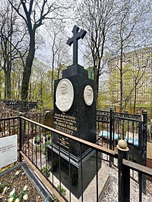 Шесть старинных надгробий отреставрировали на Введенском кладбище