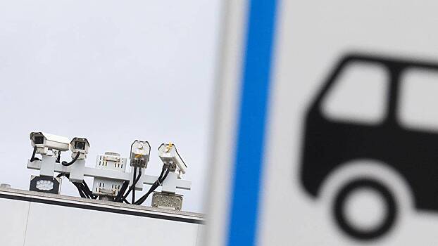 СМИ: Мэр Алатыря уволился после пикантного инцидента с девушкой в автомобиле