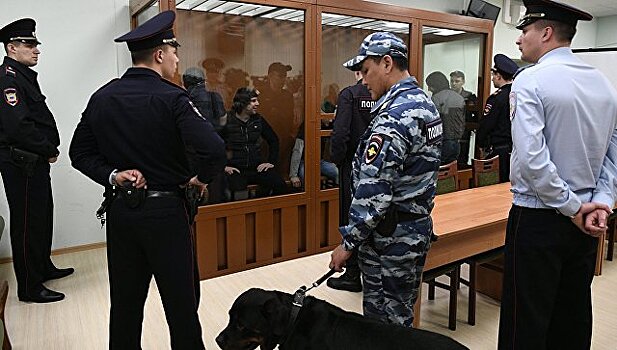 Дело Немцова: убийца хранил фото похожей на Дурицкую девушки